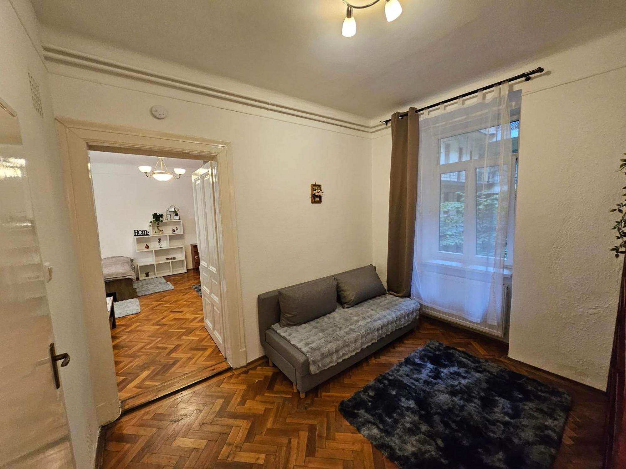 Pet Friendly 2Bdr Apartment Budapest Luaran gambar